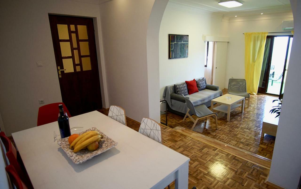 Apartmani Laura Trogir Eksteriør bilde