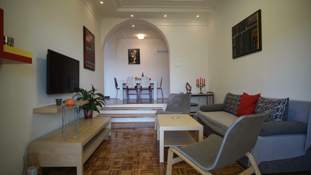 Apartmani Laura Trogir Eksteriør bilde