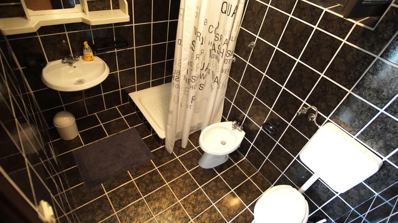 Apartmani Laura Trogir Eksteriør bilde