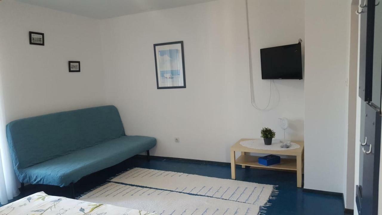 Apartmani Laura Trogir Eksteriør bilde