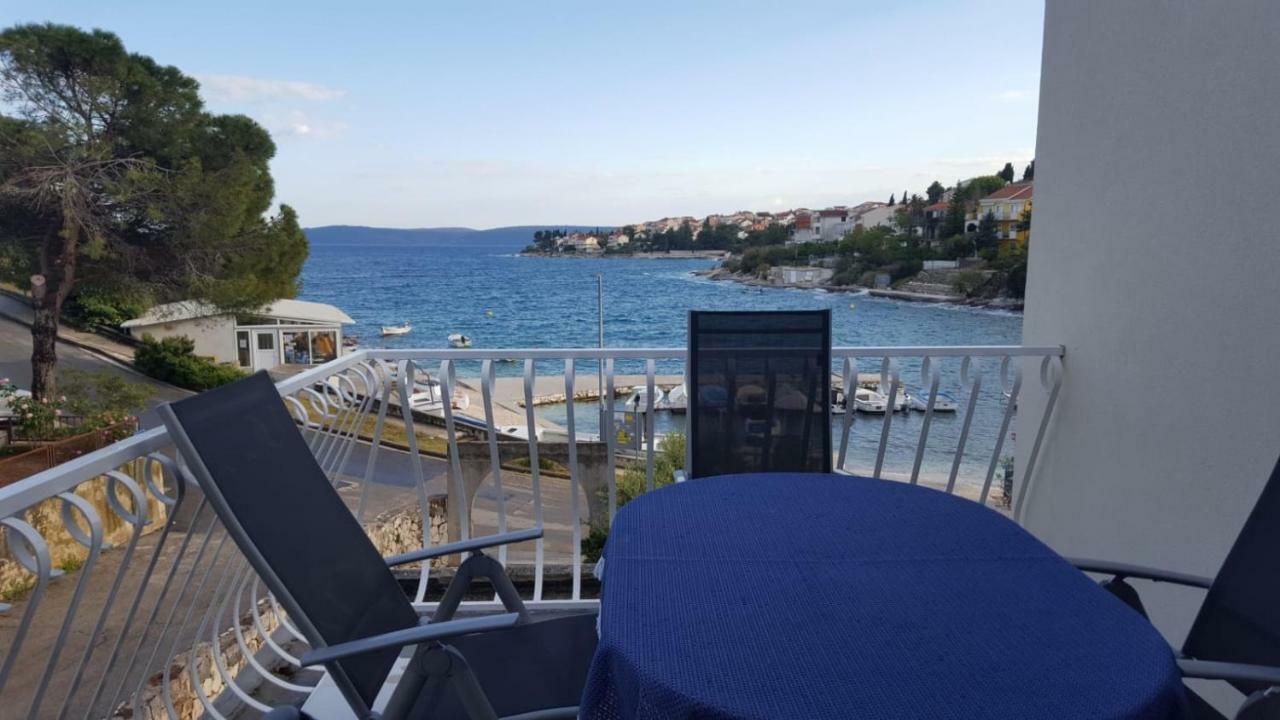 Apartmani Laura Trogir Eksteriør bilde